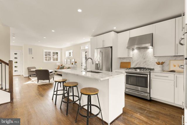 1822 TAYLOR ST NE, Washington, DC 20018