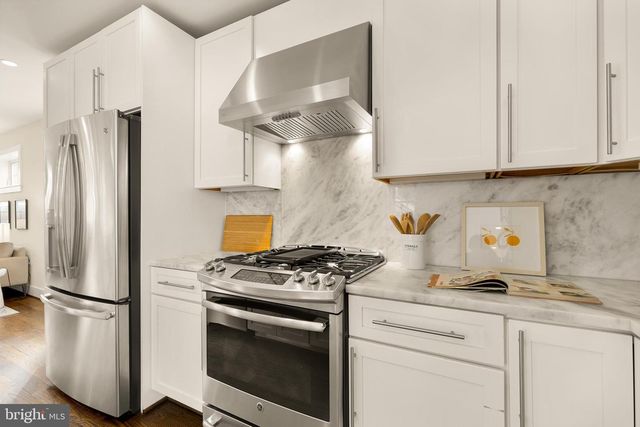 1822 TAYLOR ST NE, Washington, DC 20018