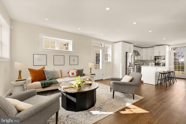 1822 TAYLOR ST NE, Washington, DC 20018