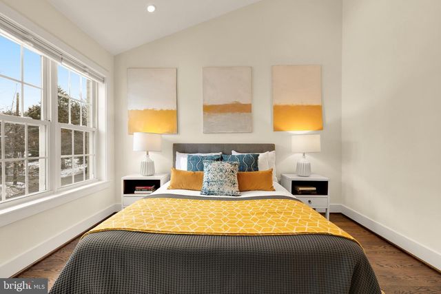 1822 TAYLOR ST NE, Washington, DC 20018