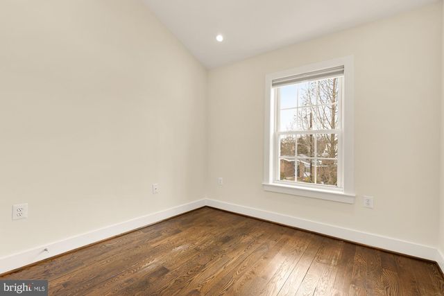 1822 TAYLOR ST NE, Washington, DC 20018