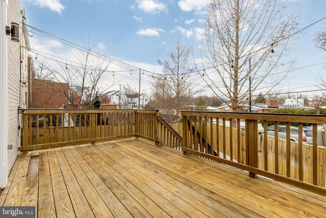 1822 TAYLOR ST NE, Washington, DC 20018