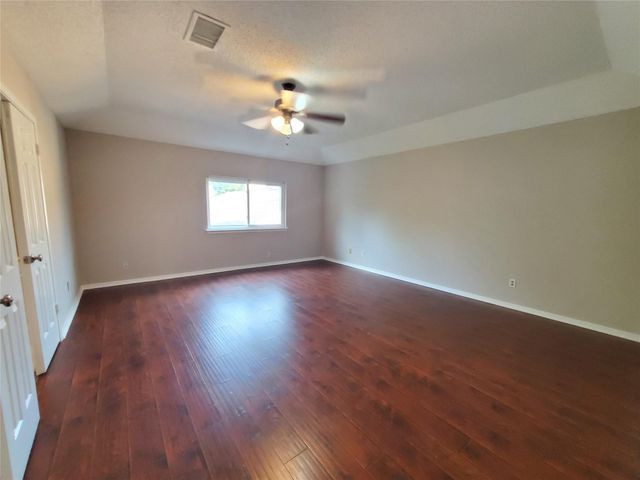3323 Green Fields Drive, Sugar Land, TX 77479
