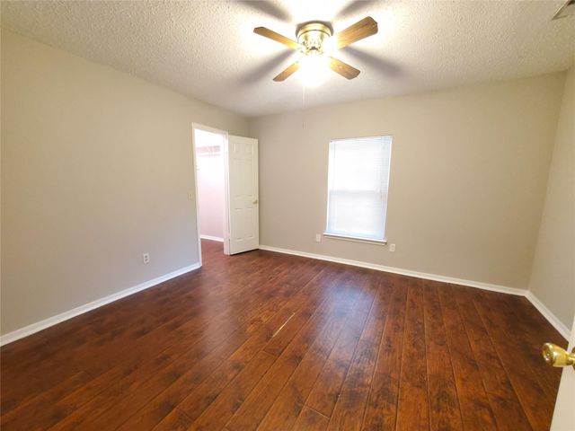 3323 Green Fields Drive, Sugar Land, TX 77479