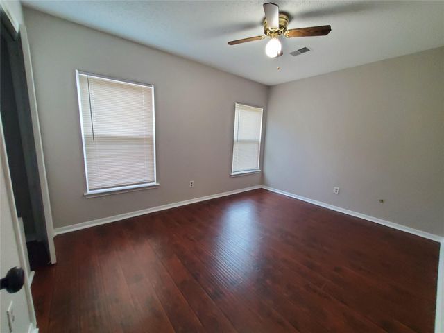 3323 Green Fields Drive, Sugar Land, TX 77479