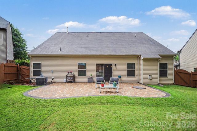 10718 Cove Point Drive, Charlotte, NC 28278