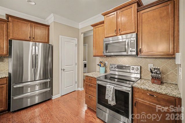 10718 Cove Point Drive, Charlotte, NC 28278