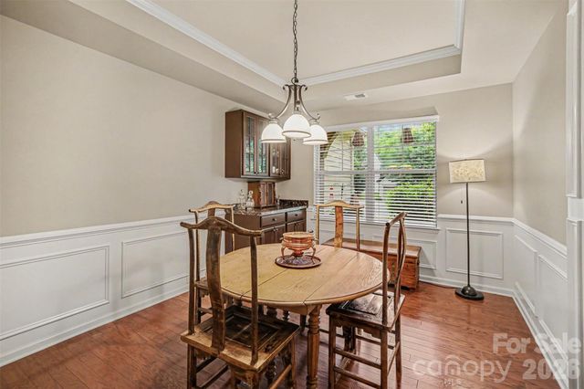 10718 Cove Point Drive, Charlotte, NC 28278