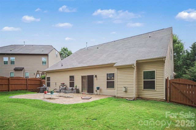 10718 Cove Point Drive, Charlotte, NC 28278