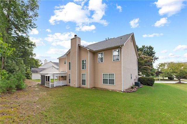 3131 Seneca Farm Lane, Buford, GA 30519