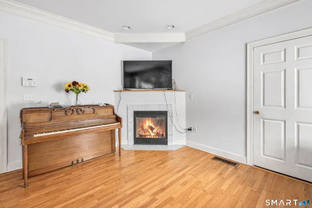 240 Highland Avenue, Stratford, CT 06614