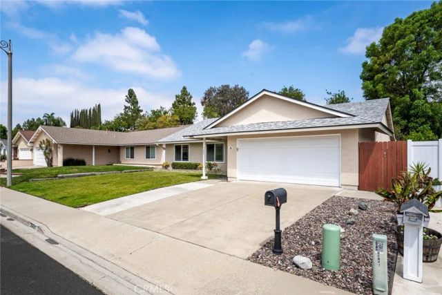 26831 Avenida Domingo, Mission Viejo, CA 92691