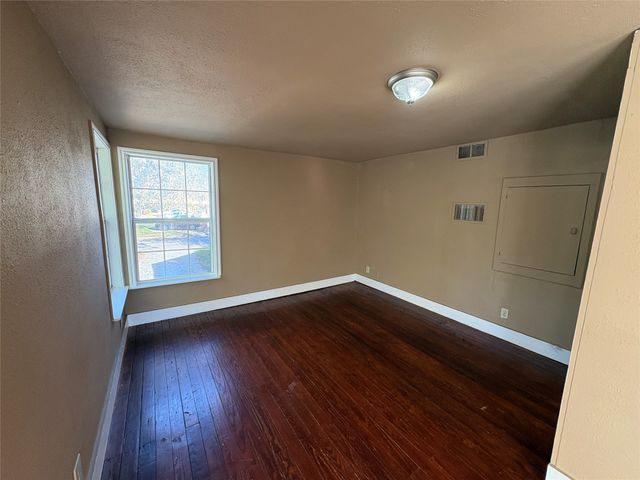 909 Vine Street, Denton, TX 76209