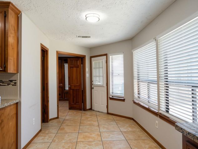 2118 Waterfall Drive, Missouri City, TX 77489
