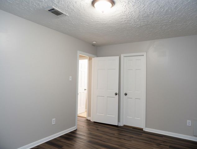 2118 Waterfall Drive, Missouri City, TX 77489