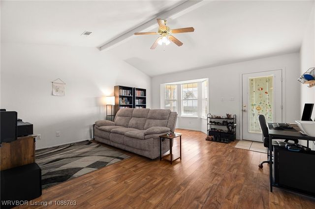 1105 Taos Drive, Van Buren, AR 72956