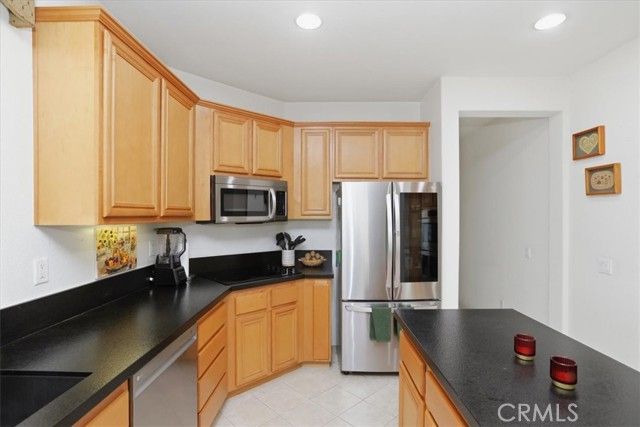 28747 Fall Creek Court, Menifee, CA 92584