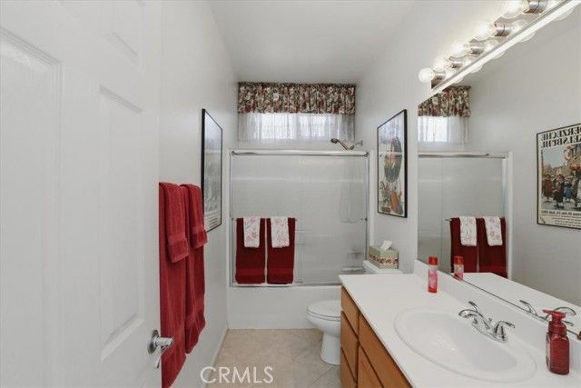 28747 Fall Creek Court, Menifee, CA 92584