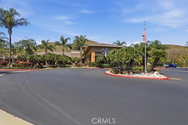 28747 Fall Creek Court, Menifee, CA 92584