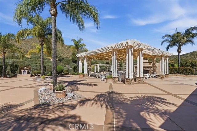 28747 Fall Creek Court, Menifee, CA 92584