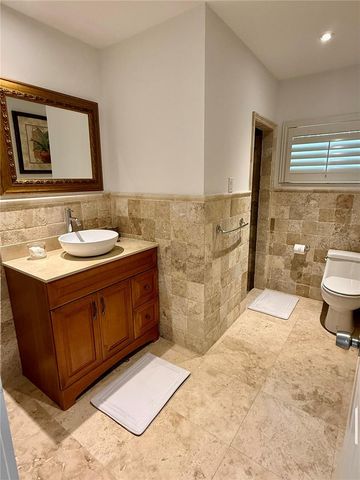1257 TREE BAY LANE, Sarasota, FL 34242