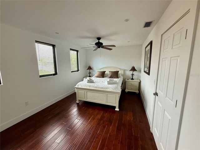 1257 TREE BAY LANE, Sarasota, FL 34242