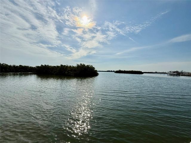 1257 TREE BAY LANE, Sarasota, FL 34242