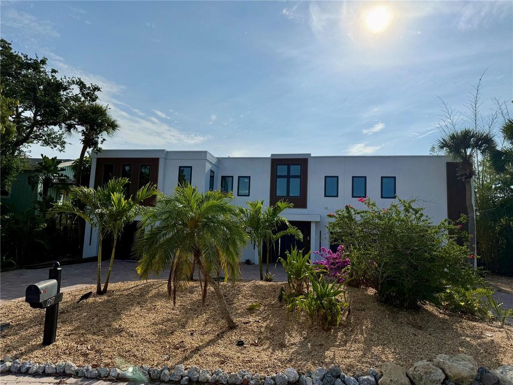 1257 TREE BAY LANE, Sarasota, FL 34242