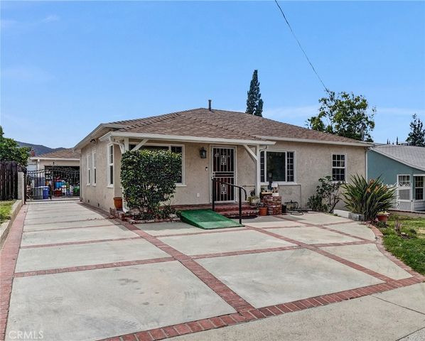 7832 Hillrose, Sunland, CA 91040