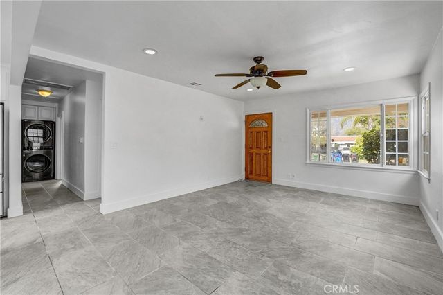 7832 Hillrose, Sunland, CA 91040