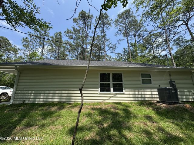 7068 Walthall Street, Bay Saint Louis, MS 39520