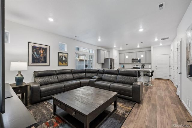 17957 E 103rd Avenue, Commerce City, CO 80022