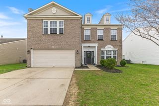 797 Hickory Pine Drive, New Whiteland, IN 46184