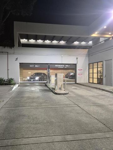 600 W 9th Street 207, Los Angeles, CA 90015