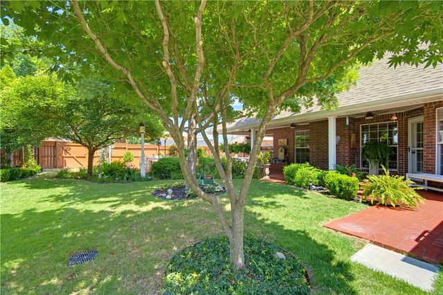 600 Baylor Street, Bentonville, AR 72712