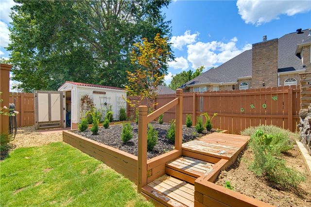 600 Baylor Street, Bentonville, AR 72712