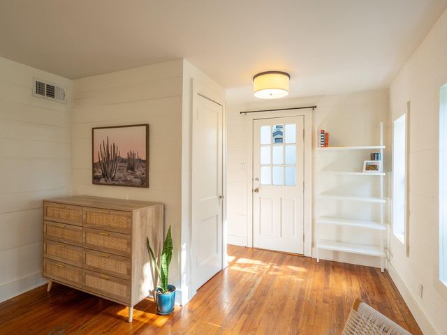 1609 Nickerson ST, Austin, TX 78704