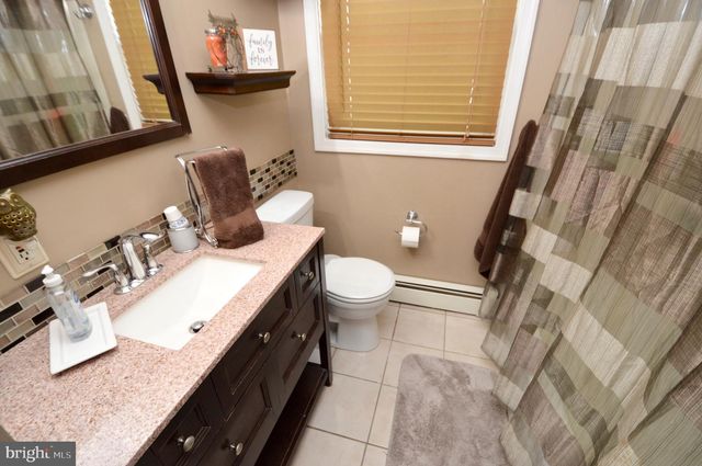 207 PHILLIPS AVE, Magnolia, NJ 08049