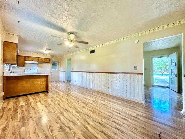 223 Apache Trail, Somerset, KY 42501