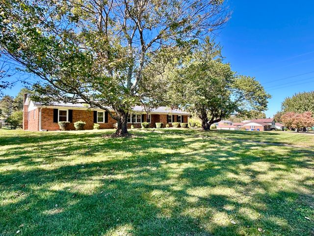 223 Apache Trail, Somerset, KY 42501