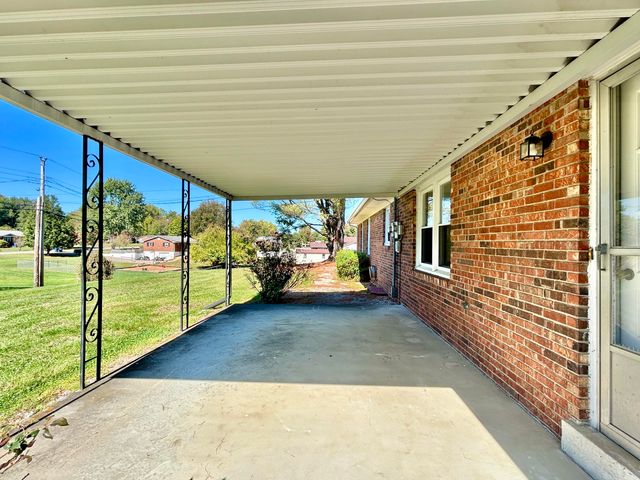 223 Apache Trail, Somerset, KY 42501