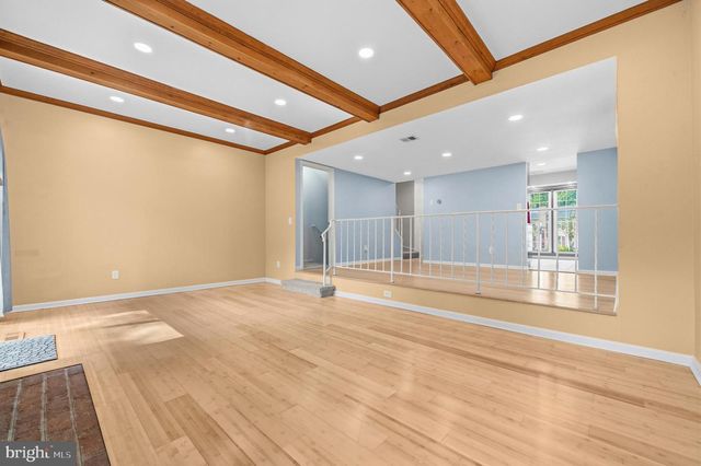 10067 MAPLE LEAF DR, Montgomery Village, MD 20886