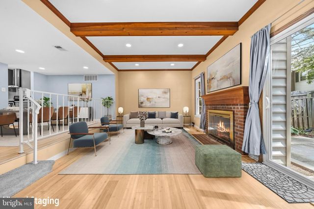 10067 MAPLE LEAF DR, Montgomery Village, MD 20886