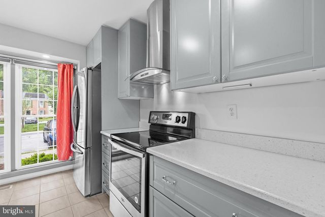 10067 MAPLE LEAF DR, Montgomery Village, MD 20886