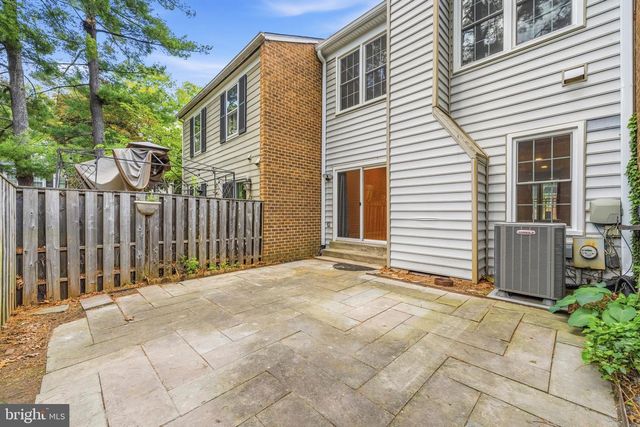 10067 MAPLE LEAF DR, Montgomery Village, MD 20886