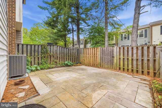 10067 MAPLE LEAF DR, Montgomery Village, MD 20886