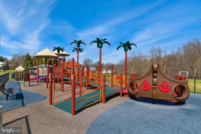 10067 MAPLE LEAF DR, Montgomery Village, MD 20886