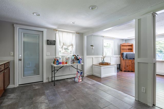 215 Fox Farm Road, New Ipswich, NH 03071