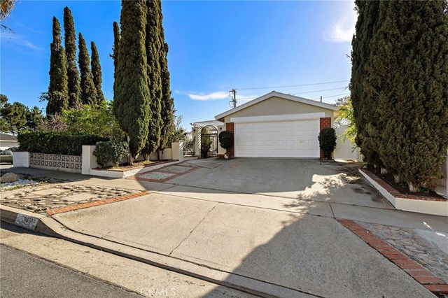 24192 Birdrock, Lake Forest, CA 92630