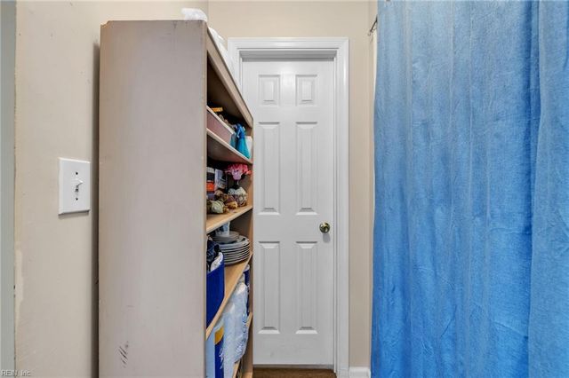 215 Wye Oak WAY, Chesapeake, VA 23323